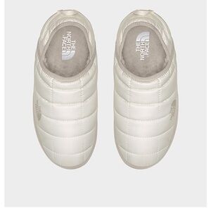 The North Face Thermoball Traction Mules V, size 8, NWOT